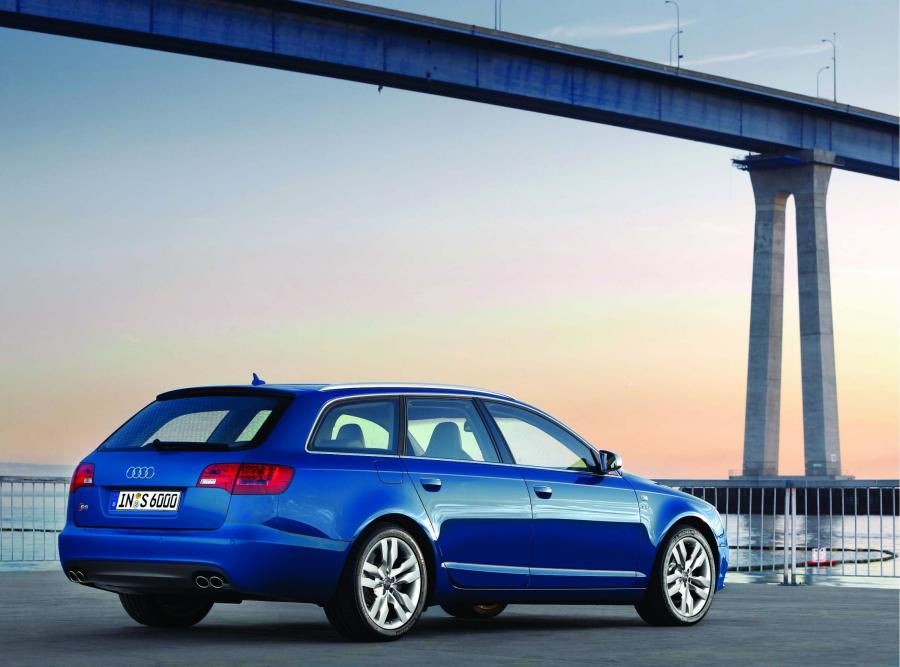  Audi S6 Avant (4F, C6) 2006 года  (фото 10 из 35)
